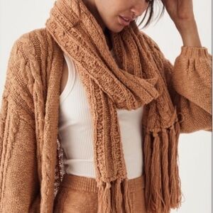 Spell Yellowstone Knit Tassel Scarf Caramel NWT OS